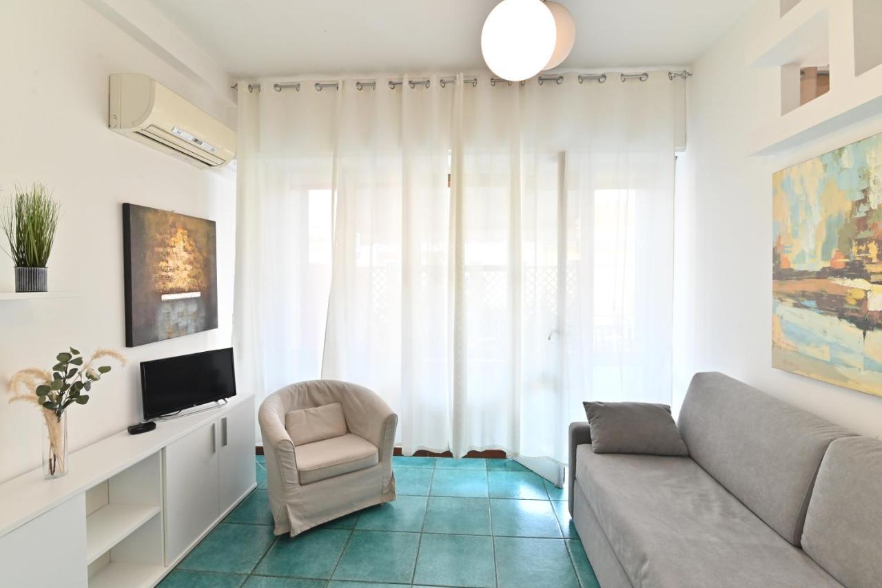 Izzhome Holiday Terrace Cagliari Extérieur photo