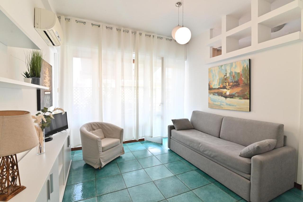Izzhome Holiday Terrace Cagliari Extérieur photo